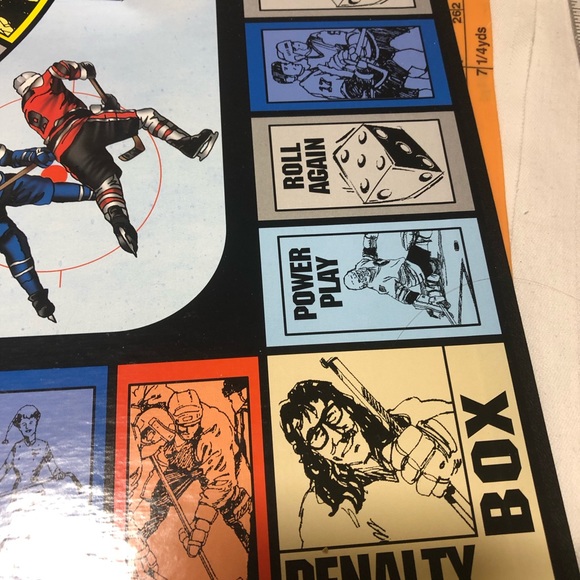 The Hockey Game - Hockey trivial game made in Canada - History, Records, Stats - Picture 8 of 9